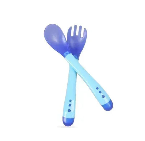 2 pezzi di grado alimentare per bambini manico in legno cucchiaio forchetta in silicone posate addestramento del bambino cucchiaio alimentare complementare forchetta cucchiaio per l'alimentazione del bambino