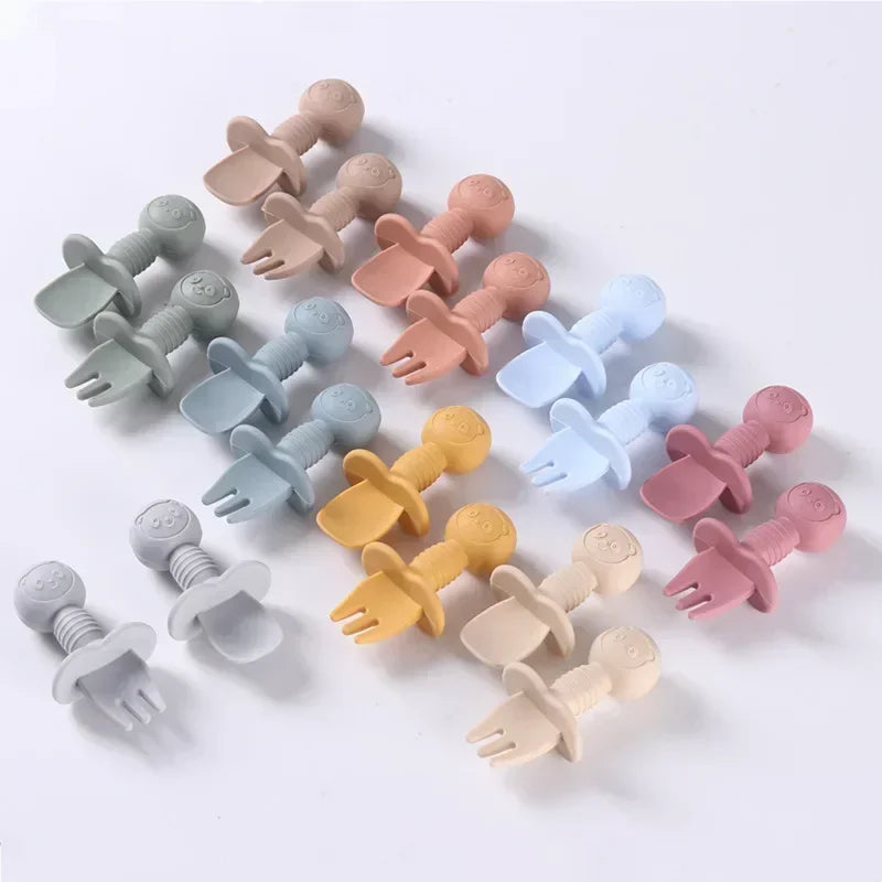 2 pezzi di grado alimentare per bambini manico in legno cucchiaio forchetta in silicone posate addestramento del bambino cucchiaio alimentare complementare forchetta cucchiaio per l'alimentazione del bambino