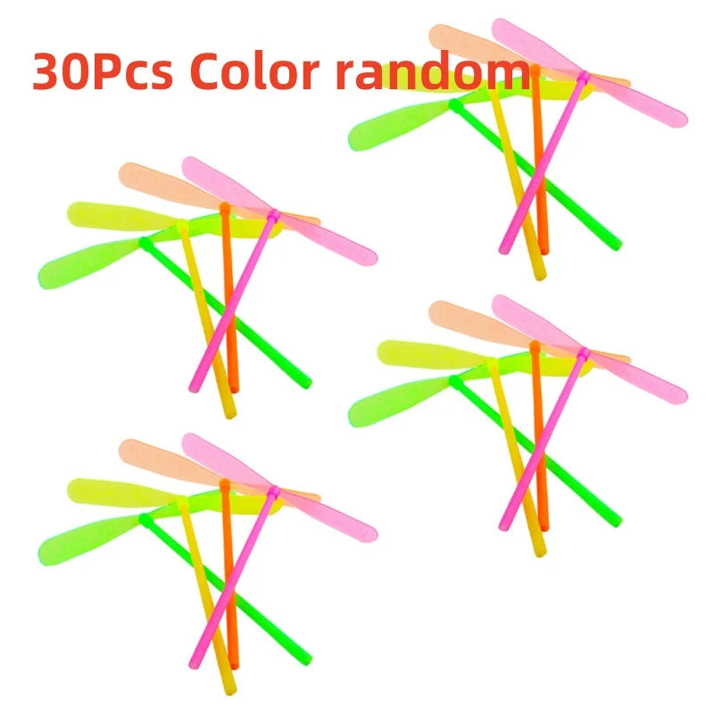 5/30 pezzi di plastica di bambù a forma di libellula spinta a mano elica volante sport all'aria aperta giocattolo regalo rotante freccia volante giochi all'aperto