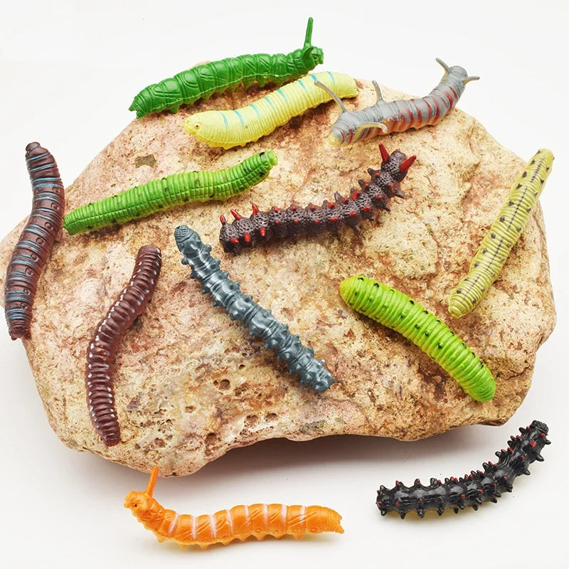 12 Pz/lotto Fondo Simulazione Caterpillar Verme Verde Crawl Insetto Animale Scherzo Ingannevole Persecute Altri Giocattoli Scheletro Gadget Insoliti