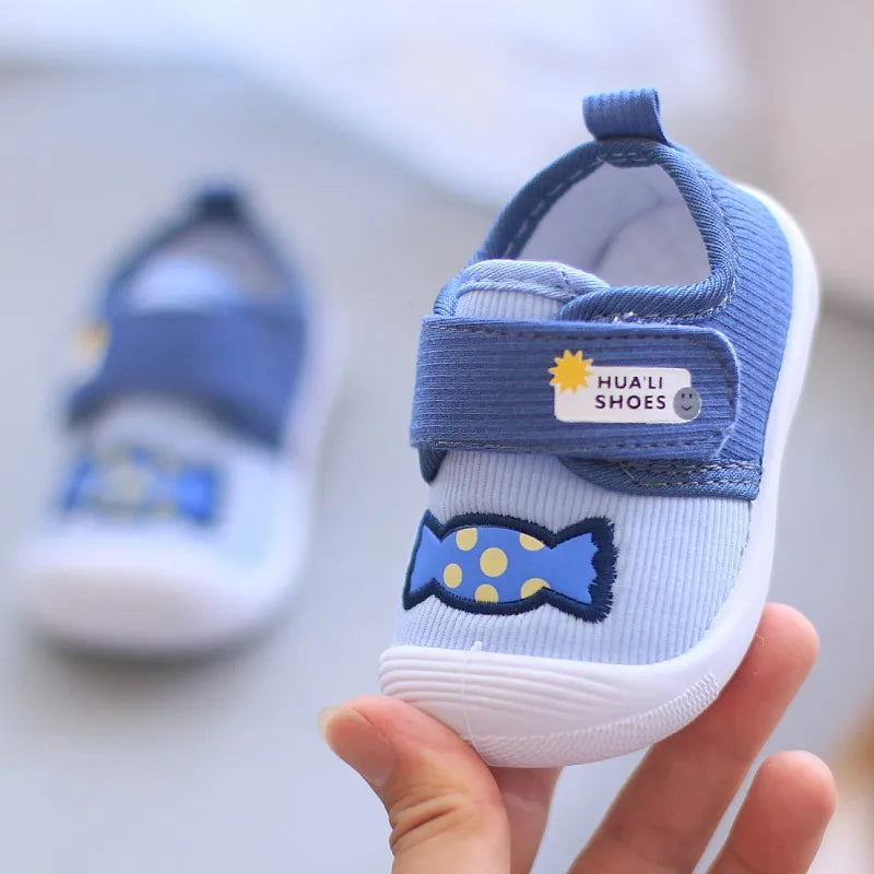 Infantile Bambini Del Bambino Del Fumetto Anti Calci Scarpe Funzionali Suola Morbida Squeaky Scarpe Da Ginnastica Ragazzo Mocassini Causali Della Ragazza Del Bambino Scarpe Antiscivolo