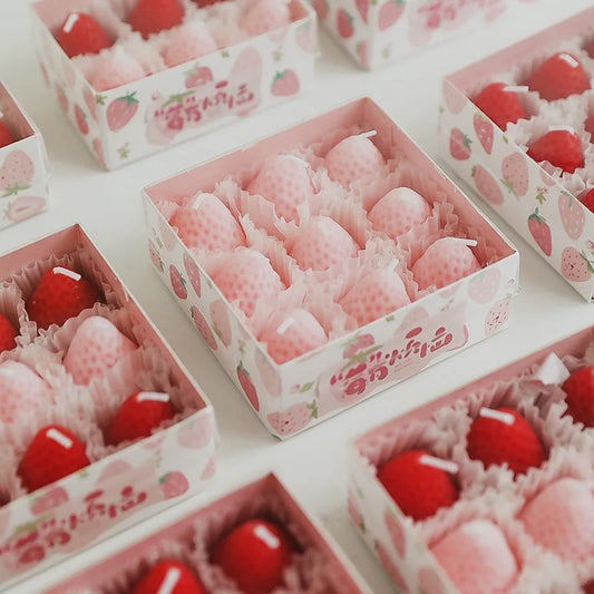 4/6/9PCS Candele profumate a forma di fragola Confezione regalo Fatta a mano Realistica Frutta Profumata Aromaterapia Mini Candele Decorazioni per la casa Regali