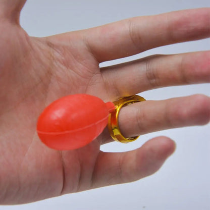 Party Gadget scherzo scherzi anello d'acqua Spray Squirt Ring Tricky Toy